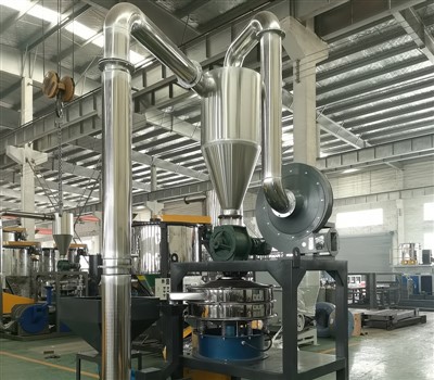 Masina de slefuit din plastic industrial